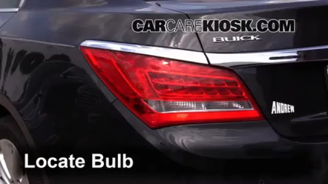 2015 Buick LaCrosse Leather 3.6L V6 FlexFuel Luces Luz de freno (reemplazar foco)